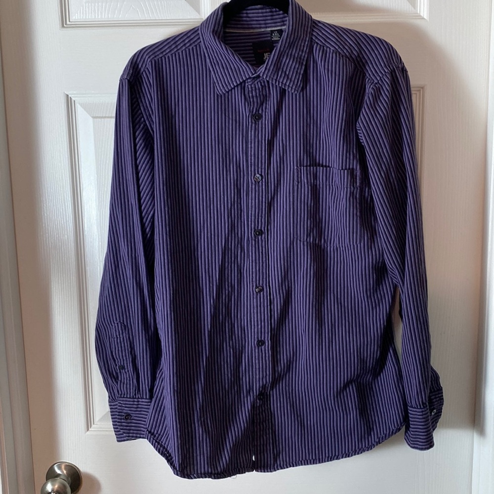 J Ferrar Men’s Pinstriped Purple Black long sleeved shirt Size Large